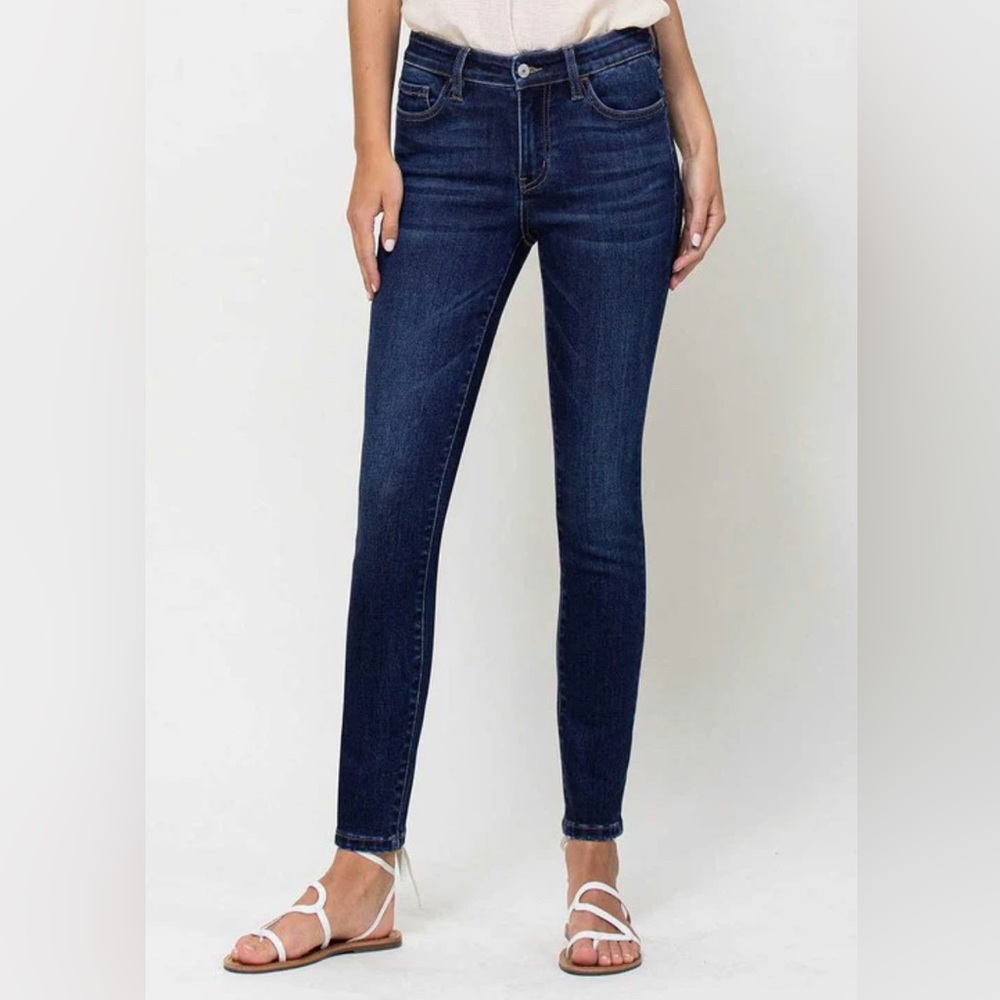 YMI Premium Dark Denim Skinny Jeans 11 Juniors 30 Women’s